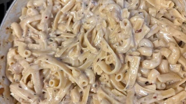 606519821_1564512294672774_325910288300439755_n