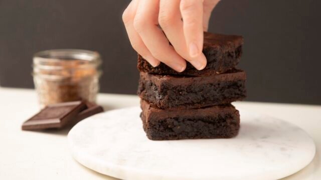 Choc-Brownie-with-hand-1024×683